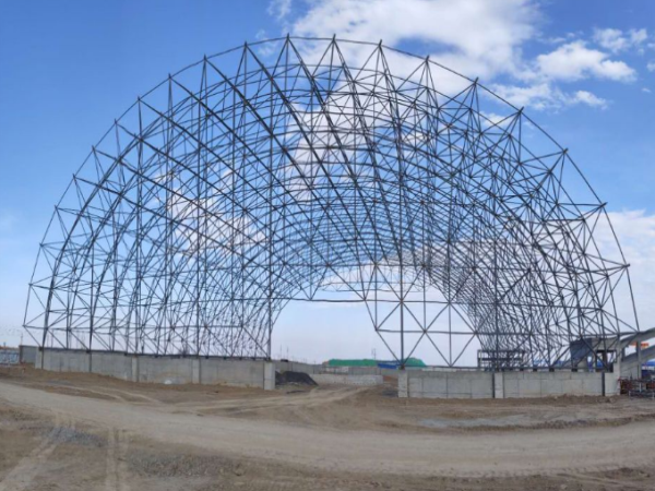 兴化体育场网架结构